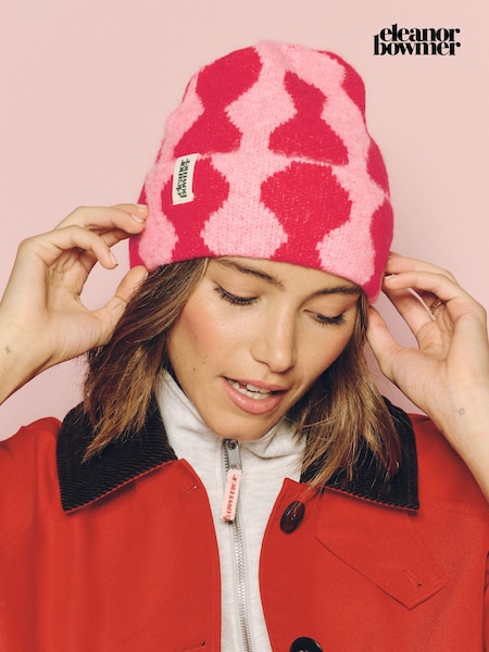 Red/Pink Wave - Eleanor Bowmer Knitted Beanie