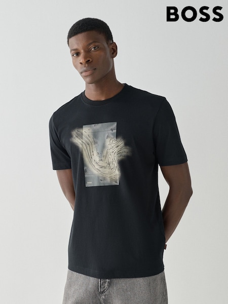 Melns - Regular Boss Regular Fit Momentum Graphic T-shirt