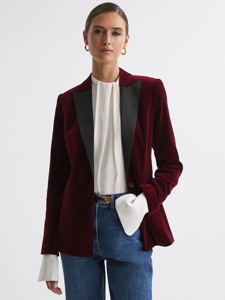 Fitted Velvet Single Breasted Suit Blazer in Red (239301) | £148