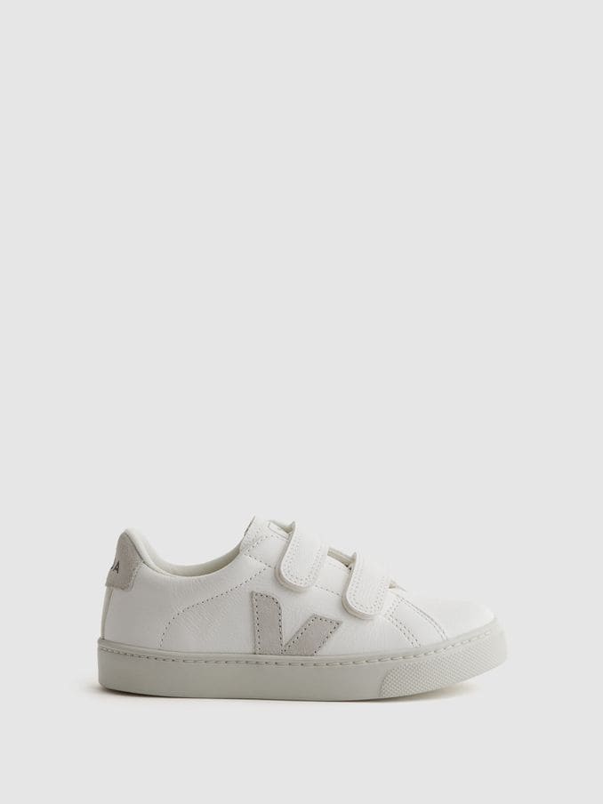 Childrens hotsell veja trainers