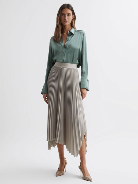 Silk Shirt in Sage (968966) | £185