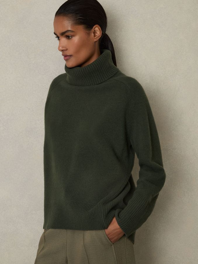 Women's designer knitwear uk 2025