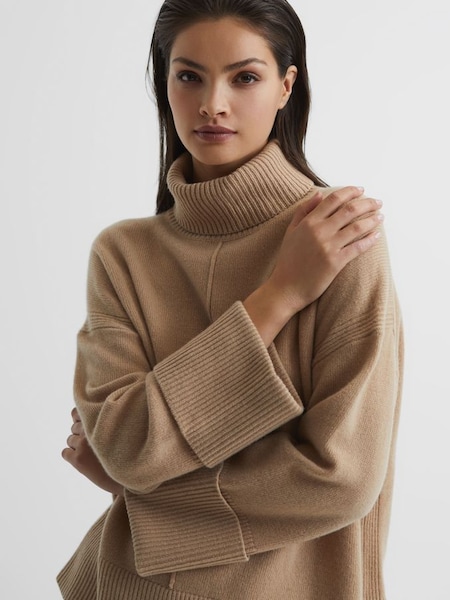 Wool-Cashmere Roll Neck Jumper in Camel (C53062) | £158