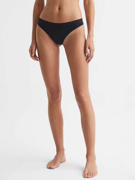 Calvin Klein Underwear Thong in Black (D56839) | £15