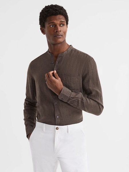 Linen Grandad Collar Shirt in Chocolate (D65828) | £45