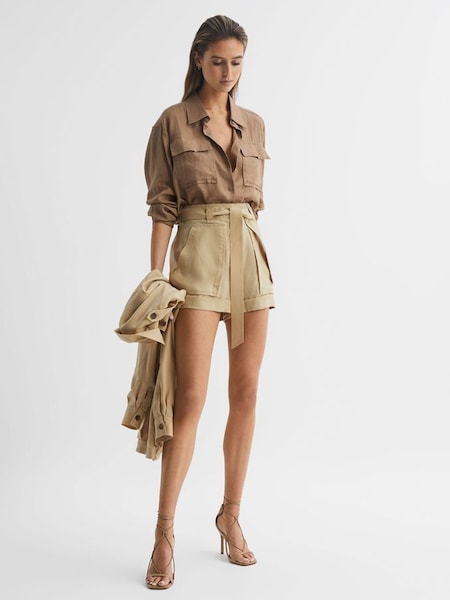 Mid Rise Utility Shorts in Neutral (D74477) | £90