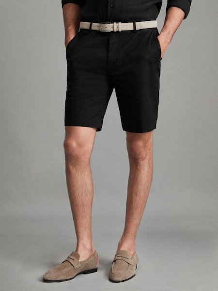 Modern Fit Cotton Blend Chino Shorts in Black (D76850) | £78