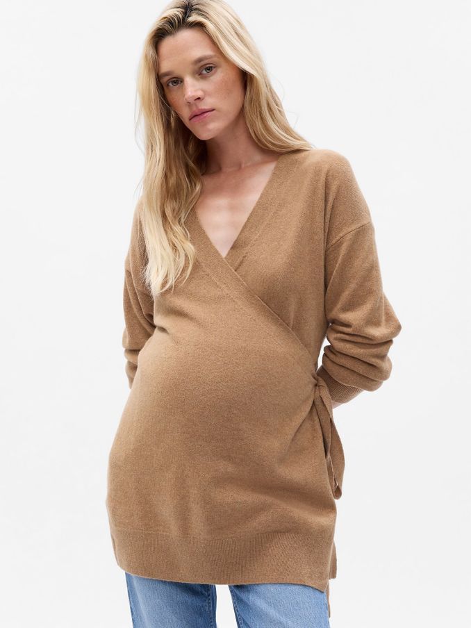 Buy Women s Maternity V Neck Sale Online Gap UK