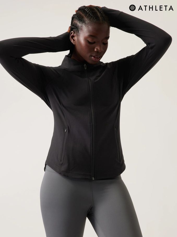 Athleta sportswear top