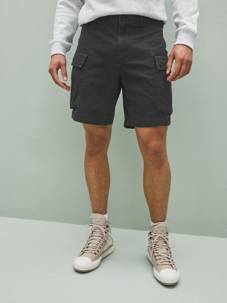 Black 8" Cargo Shorts (K41949) | £24
