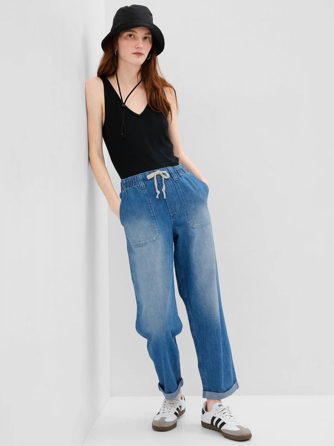 High rise mom jeans gap online