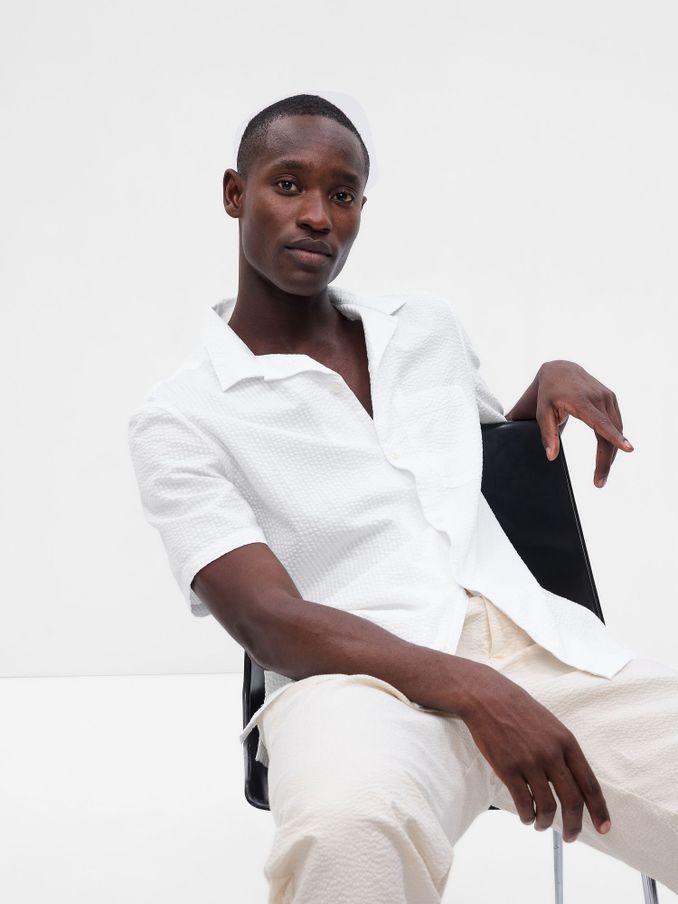 Buy Men s Shirts Short Sleeve Sale Online Gap UK