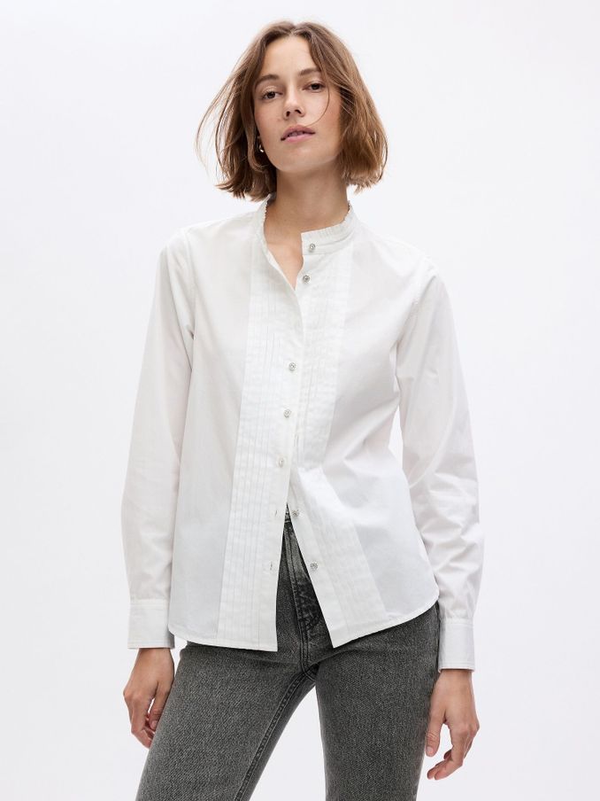 Gap white store shirt womens