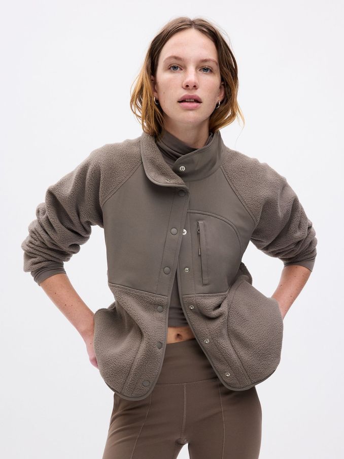 Buy Women s Jackets Fleece Lined Clothing Online Gap UK