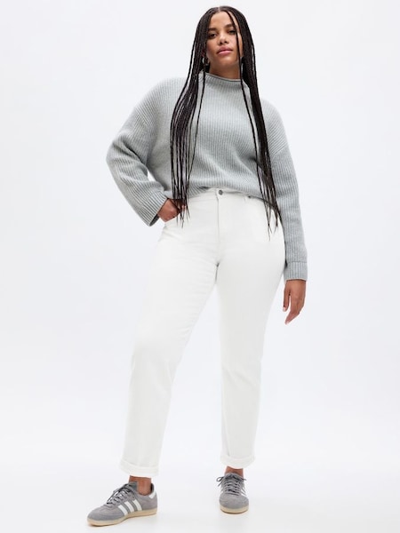 White Mid Rise Ankle Length Girlfriend Jeans (K75576) | £60