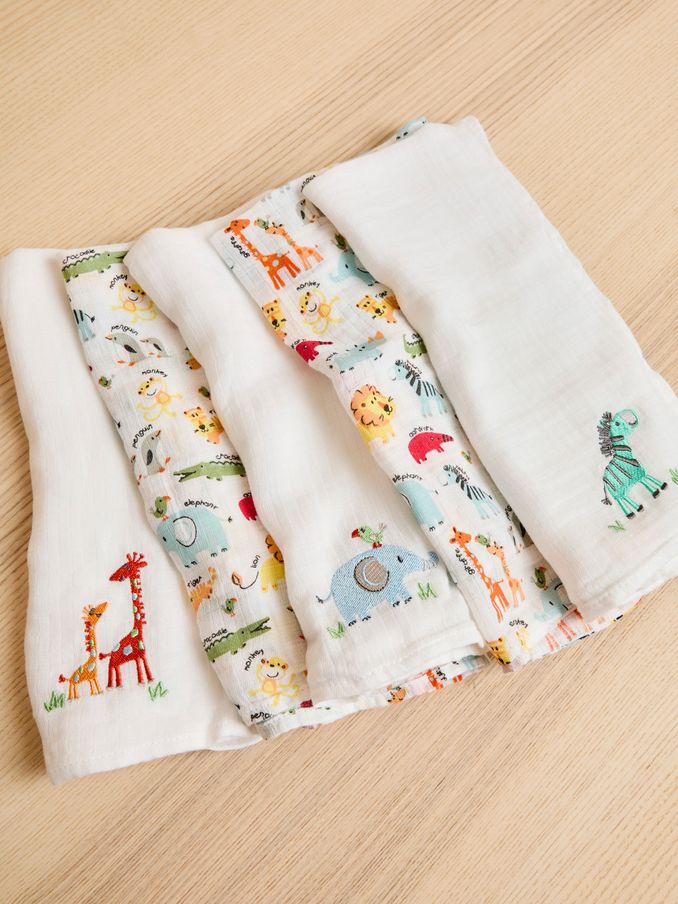 Muslin squares boots top