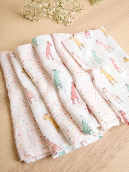 Pink Giraffe 6-Pack Muslin Squares (K83047) | £16