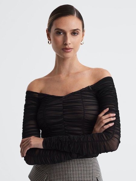 Good American Ruched Off-The-Shoulder Top in Black (N11599) | £108