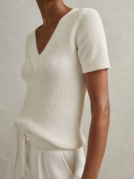 Cotton Blend Knitted V-Neck Top in Ivory (N74308) | £98