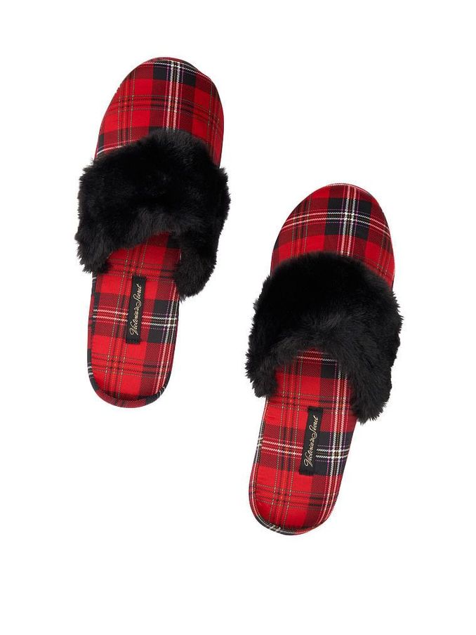 Victoria secret best sale bed slippers