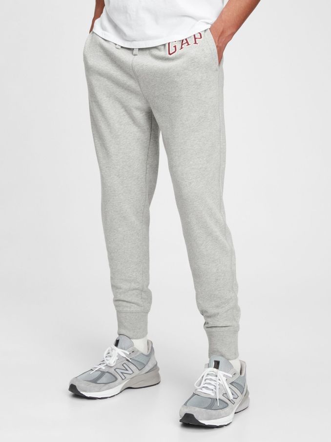 Gap mens deals joggers sale