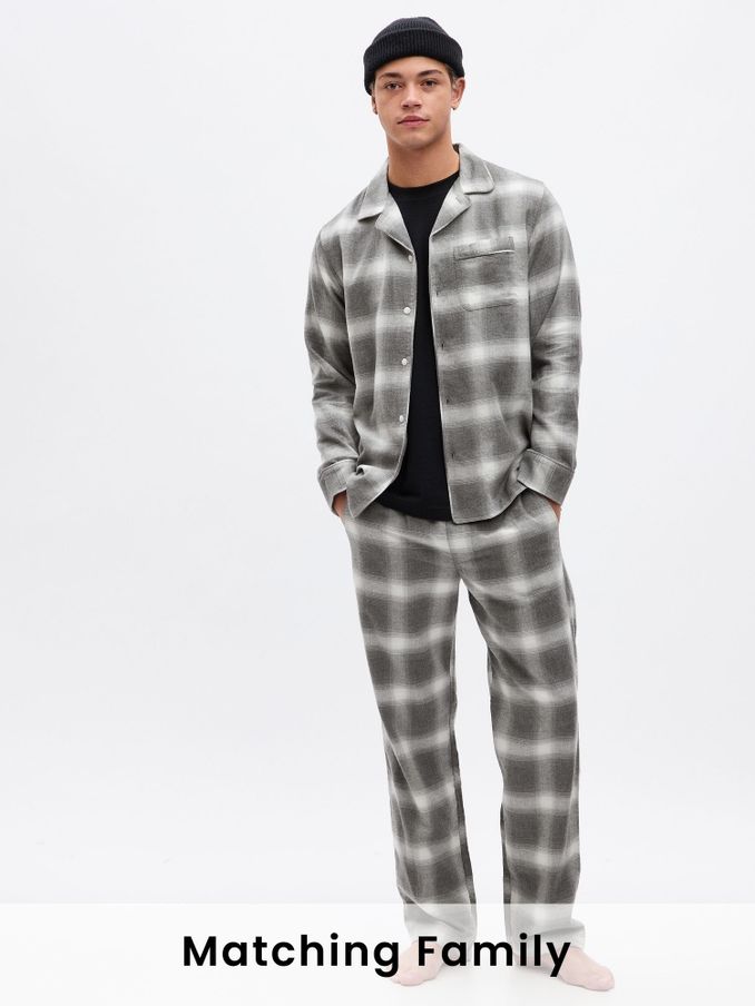 Buy Men s Pyjamas 100 Cotton Nightwear Online Gap UK