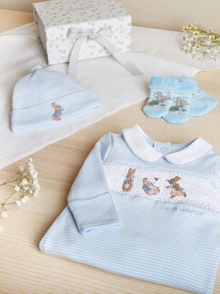 Peter Rabbit Baby Gift Set in Blue (Q45463) | £38