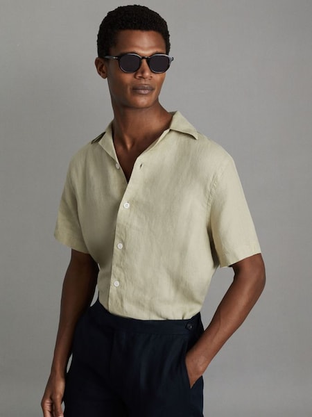 Relaxed Linen Cuban Collar Shirt in Chartreuse (Q69275) | £88