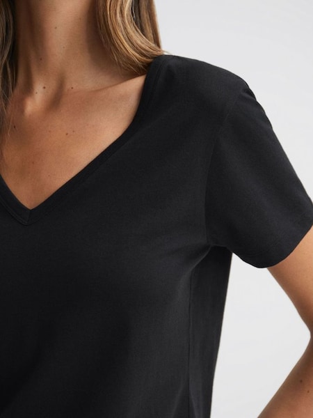 Cotton V-Neck T-Shirt in Black (Q77390) | £28