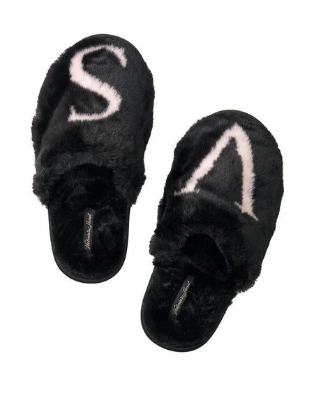 Black Closed Toe Slipper (R65712) | £35