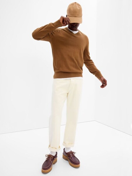 V-Neck Jumper (R77326) | £13