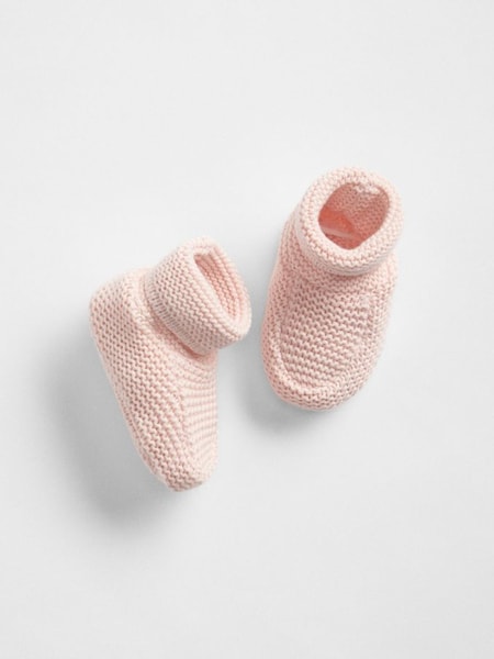 Pink Brannan Bear Baby Booties (R92672) | £12