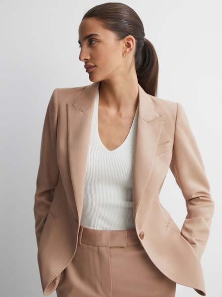 Camelkleurige modieus gesneden wollen Blend blazer met enkele rij knopen (318625) | € 183