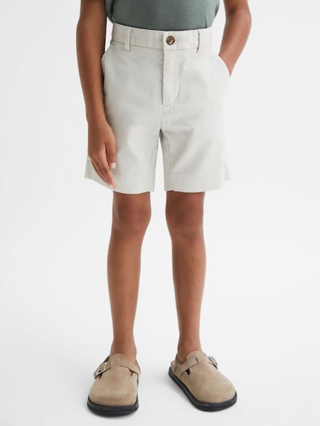 Casual Chino Shorts in Chalk (422558) | $45