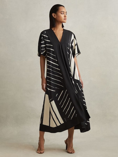 Printed Fit and Flare Midi Dress in Black/White (515612) | $390