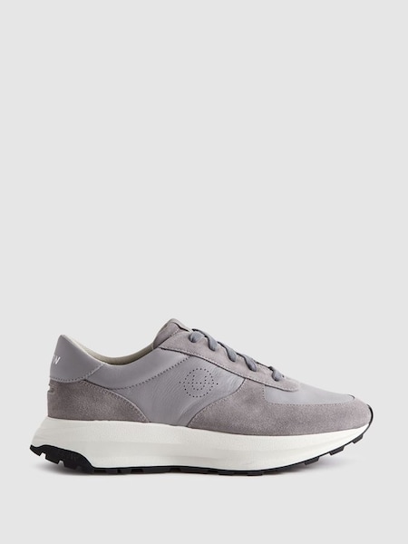 Unseen Footwear Suede Trinity Stamp Trainers in Grey/White (520017) | SAR 1,395