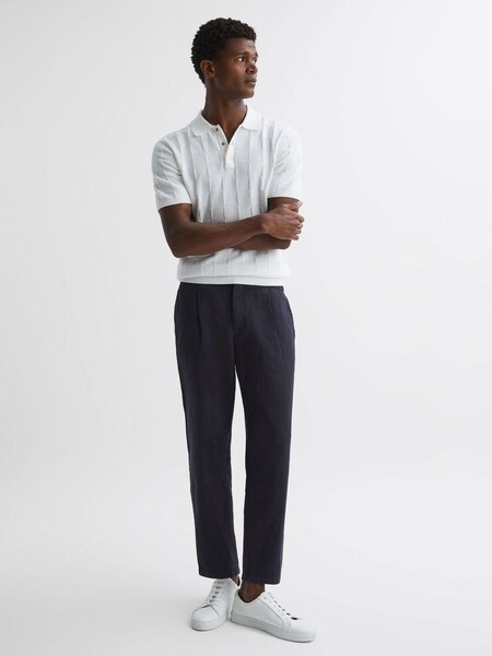 Slim Fit Cotton-Linen Trousers in Navy (653174) | €86