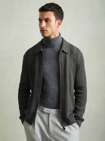 Zip Through Cabled Jumper with Cotton and Wool in Mid Grey Melange (AA4567) | €195