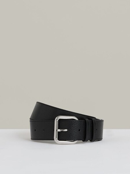 Leather Square Roller Buckle Belt in Black (AR6538) | €85