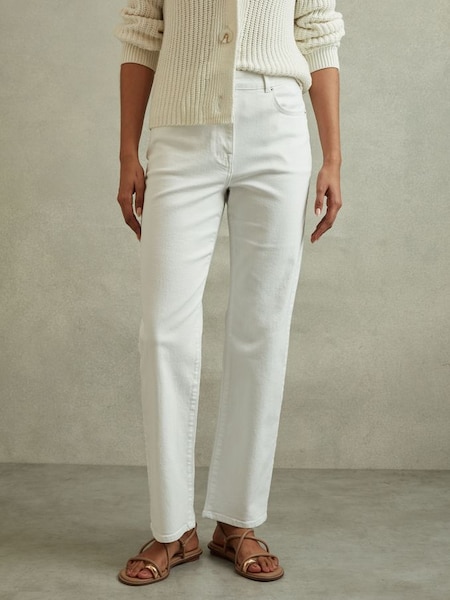 Petite Mid Rise Straight Leg Jeans in White (B27336) | 145 €