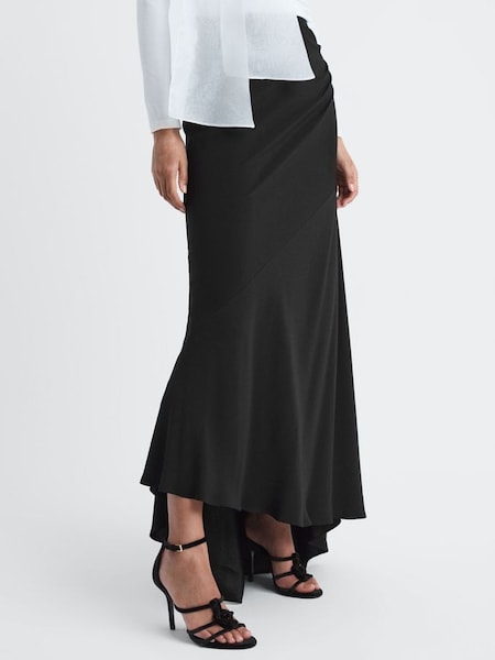 High Rise Fitted Maxi Skirt in Black (C00556) | €139