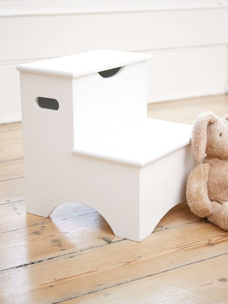 Step Stool with Storage in White (C68954) | €47