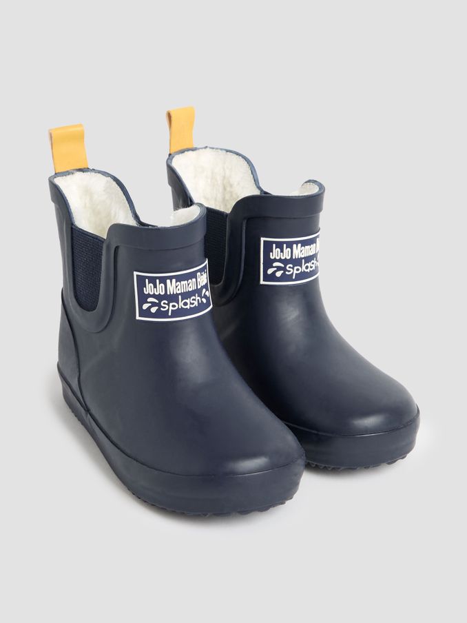 Kids with new arrivals boots