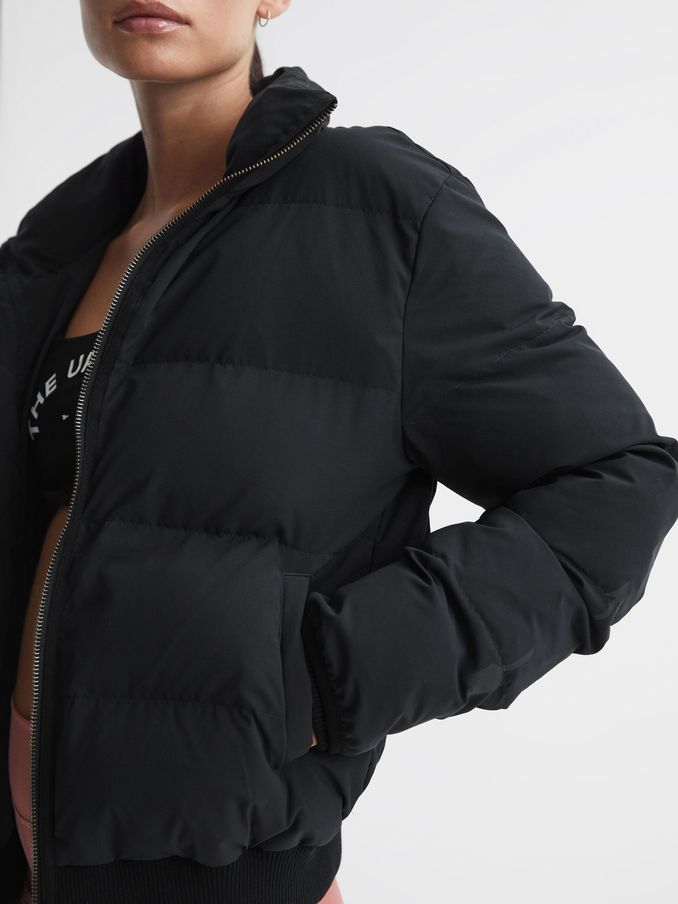 Womens black hotsell puffer jacket australia