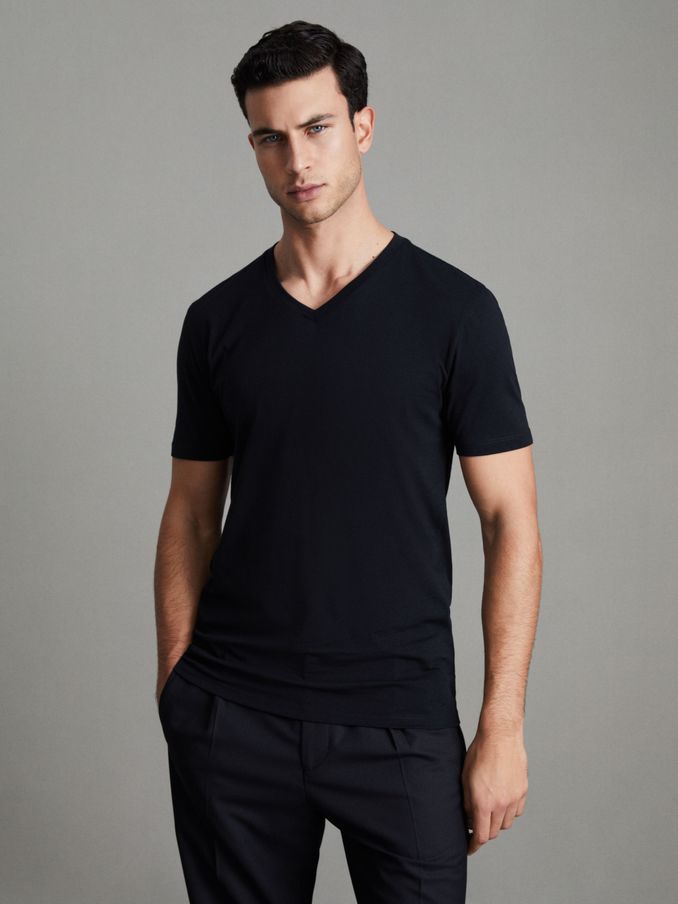 Men s V Neck T Shirts V Neck T Shirts For Men Reiss Ireland