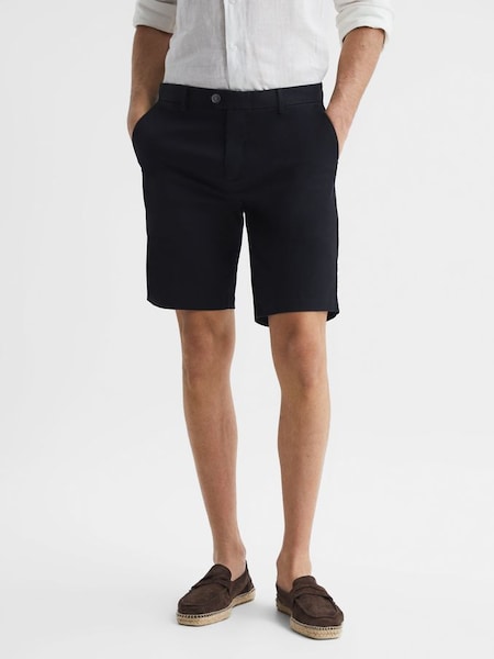 Modern Fit Cotton Blend Chino Shorts in Black (D76850) | CHF 115