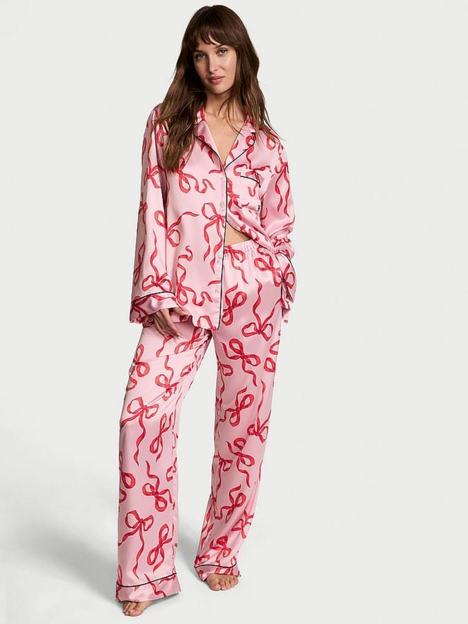 Victoria s Secret Logo Christmas Vsgiftsforher Victoria s Secret Ireland