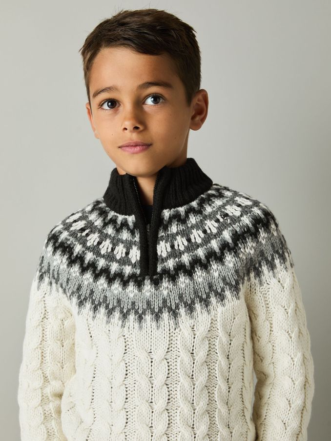 White jumper for boys 2025