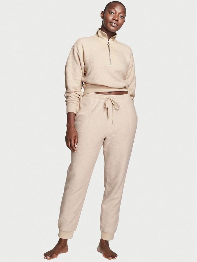 Womens joggers cream deals