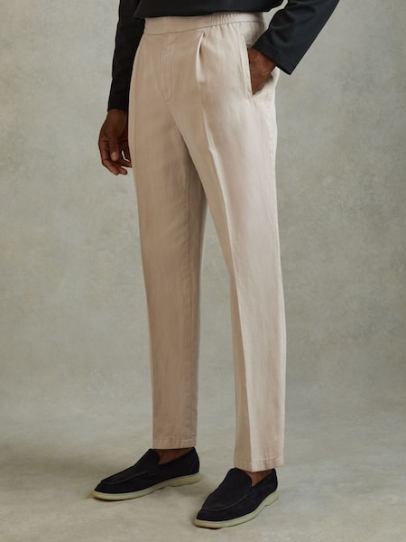Pantalons décontractés en coton mélangé à taille élastiquée, couleur grège (K81533) | 185 €